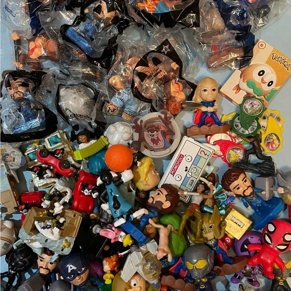 McDonald s Toys Nwt Mcdonalds Happy Meal Toy Bundle